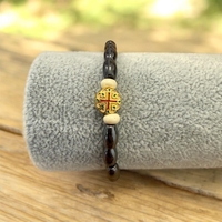 Православна гривна от хематит с кръст – духовна закрила