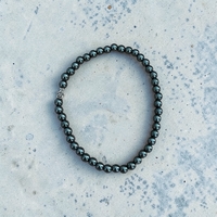 Православна гривна с хематит и метален кръст