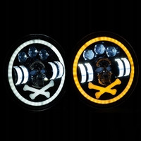 Комплект от 2бр. универсален 7 инча 18см ЛЕД LED фар халоген 12V-24V къси/дълги с DRL дневни светлини мигач бяло-жълто и череп с RGB подсветка с 6 различни цвята за АТВ джип мотоциклет камион трактор и др.