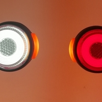 Комплект от 2 броя LED ЛЕД светодиодни габарити, токоси, рогче 24V с три светлини бяла,жълта,червена Неон Ефект за ремаркета, платформи, камиони и др.
