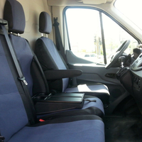 2+1 комплект калъфи / тапицерия - специално ушити за Ford Transit 2013+ - пасват перфектно - с отвор за барчето на двойната седалка - черно и сиво
