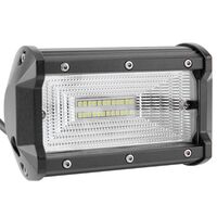 Универсален 72W Лед LED Халоген Фар Работна Лампа 12V - 24V с Разпръсната Flood Светлина за автомобил офроуд бус ван камион