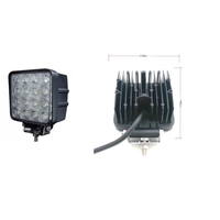 Универсален 48W Лед LED Халоген Фар Работна Лампа 12V - 24V с Насочена Spot Светлина за автомобил офроуд бус ван камион