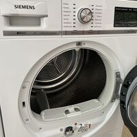 Siemens iQ800 selfCleaning Condenser