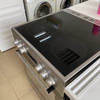 Готварска печка Beko (Инокс) с конвекция и електронен таймер
