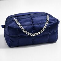 KОЗМЕТИЧЕН НЕСЕСЕР -  РОЯЛ