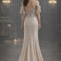 Рокля Елена