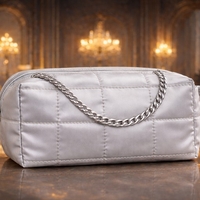 KОЗМЕТИЧЕН НЕСЕСЕР -  РОЯЛ