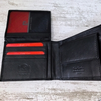 Портфейл  с RFID защита