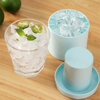 Forma Gheata Pentru Racirea Bauturilor, Neo™ Ice-Ice-Baby®, din Silicon Fara BPA, fara Capac, Cuburi Gheata, Verde