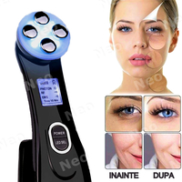 Aparat Profesional de ingrijire faciala prin Rejuvenare cu Fotoni 5 in 1 Neo Photon™, pentru intinerirea pielii, efect anti-rid, tratament Electroporare, RF lumina LED, inchide porii, elimina acneea, albire, pentru fata/gat, stativ incarcare rapida, Negru