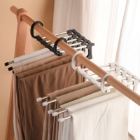 Umeras Neo™ pentru Pantaloni/Prosoape, Tip Cascada, 5 brate Extensibile, Negru