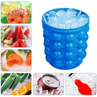 Frapiera Pentru Racirea Bauturilor, Neo™ Ice-Ice-Baby®, din Silicon Fara BPA, 120 De Cuburi, 11x11x12cm, Albastru