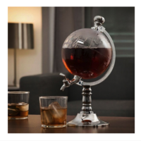 Dispenser de Bauturi Neo™, in Forma de Glob, 1.5 L