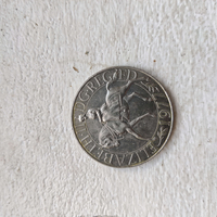 England coin, 1977