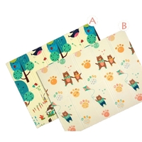 Covoras pentru Copii, Flippy, cu 2 Fete, Model Zmeu/Ursi, din XPE+PE, Impermeabil, Antiderapant, Protectie Termica, +3 Luni, Pliabil, 180 x 200 x 1.5 cm, Multicolor