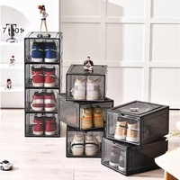 Organizator de Pantofi, Flippy, din PP+ABS, Usa Frontala Magnetica, Rezistenta la Praf, Anti-Oxidare, Utilizare Multipla, 36 x 28 x 21 cm, Gri Transparent