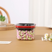 Cutie de Depozitare Alimente, Flippy, Cutie de tip Container, Recipient pentru Cereale in Bucatarie, S 11.5 x 11.5 x 8 cm, volum 600 ml, Transparenta cu Capac Negru