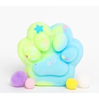 Jucarie Antistres Squishy, Flippy, cu Revenire Lenta, Labuta de Pisica Pufoasa, 7.5 cm, Ambalaj Transparent, Model 27059, Multicolor