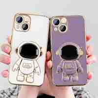 Husa de Protectie TPU 2in1, Flippy, pentru Apple iPhone 14, Astronaut cu Suport, Antisoc, Rezistenta la Impact, Protectie Camera, Mov