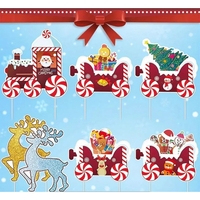 Decoratiune de Craciun, Flippy, pentru Gradina, Tip Trenulet, 7 Figurine + Bete de Infipt in Pamant, din Plastic, Impermeabil, Model Renii Joy si Noel, Multicolor