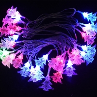 Ghirlanda luminoasa cu bec in forma de brazi, 3 metri, 20 LED-uri, forme din plastic, fir transparent, multicolora