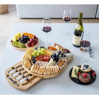 Platou Festiv, Flippy, din Lemn, pentru Branzeturi si Aperitive, 18 Piese, Maro