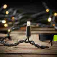 Instalatie Craciun Profesionala de Exterior IP65, 35 m, 840 Led-uri Mari ,Franjuri, Alb cald, Flash, Alimentator de 1.5m, Interconectabila, Fir Negru Cauciucat, 220v, Flippy