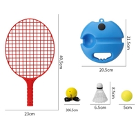Set Badminton pentru Copii, Flippy, Doua Palete, Fluturas, 2 Mingi, Minge cu Elastic pentru Antrenament, Suport de Prindere Stabil, 40.5x23 cm, Rosu Galben