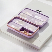 Cutie Medicamente, Flippy, Mov, 7 Compartimente, Portabila si Compacta, 11x7.2x3.5 cm, Ideala pentru Uzul Cotidian