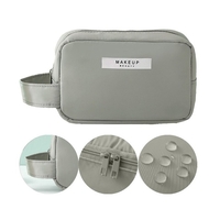 Portfard, Flippy, cu Maner, Material Impermeabil, pentru Cosmetice, 16 x 11 x 7 cm, Verde
