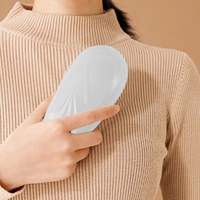 Aparat Scame si Par Haine, Flippy, Electric, USB inclus, Periuta Curatare, pentru Diferite Tesaturi, 13 x 6.8 x 5.8 cm, Alb