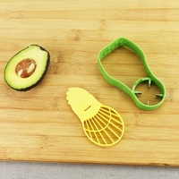 Recipient de Depozitare Avocado 5in1, Flippy, Etans, pentru Frigider, din Plastic, Dispozitiv de Taiat, Curatat, Feliat, 15x4.5x7 cm, Gri