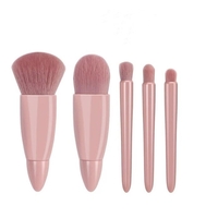 Set 5 Mini Pensule de Machiaj, Flippy, Portabile, in Carcasa cu Oglinda, din Par Sintetic Moale, Roz Pastel, 12x7x2.5 cm