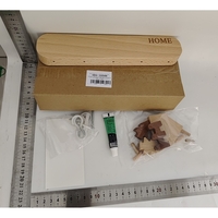 Suport pentru Chei, Flippy, din Lemn, Aplicare fara Perforare, Adeziv Inclus, 5 Carlige Albe, Model Casuta, Greutate Suportata 5 kg, 13.5 x 23 cm, Maro