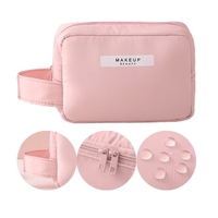 Portfard, Flippy, cu Maner, Material Impermeabil, pentru Cosmetice, 16 x 11 x 7 cm, Roz