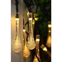 Instalatie Craciun, Tip Picaturi, 50 Led-uri, 9.5 metri, Alb cald, Energie solara, Senzor de lumina, Flippy