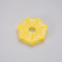 Cutie separator medicamente cu zilele saptamanii, Flippy, Plastic, 7 compartimente, Galben