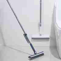 Perie de Curatare pentru Podele si Rosturi, Flippy, Lungime Maner 105 cm, Capat Pivotant 180 Grade, Peri din PP, Otel si Plastic, Cleste pentru Scame si Par Inclus, Albastru