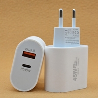Incarcator Fast Charge pentru Telefon, Flippy, Power Delivery 45W, Dual Port USB-A Q.C 3.0 si Type-C PD45W, Compatibil cu orice Telefon, Alb