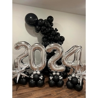 Balon din Folie Metalizata, Flippy, Figurina Cifra, Tema Aniversare 40 cm, Ambalaj Individual, Pai inclus, Umflare cu Aer sau Heliu, Argintiu, Cifra 4