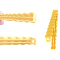 Set 12 Clipsuri de Etansare, Flippy, pentru Pungi Alimentare, Condimente, Suport cu Magnet, Model Cartofi Prajiti, din Plastic, Multicolor