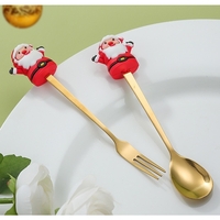 Set 4 Tacamuri, Flippy, Tema Craciun, 2 Linguri + 2 Furculite, cu Figurine, din Otel Inoxidabil, Cutie Cadou, 19 x 15 x 2.2 cm, Auriu