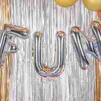 Balon Folie Metalizata Litera U, Flippy, 80 cm, Umflati cu Heliu sau Aer, Ambalaj Individual, Pai inclus, Argintiu