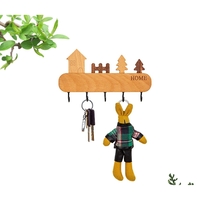 Suport pentru Chei, Flippy, din Lemn, Aplicare fara Perforare, Adeziv Inclus, 5 Carlige Negre, Model Casuta, Greutate Suportata 5 kg, 13.5 x 23 cm, Maro