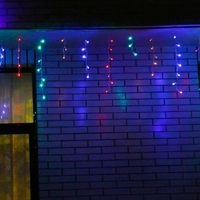 Instalatie de Craciun Flippy® Tip Franjuri, 12 m, 300 LED-uri, Interconectabila, Multicolor