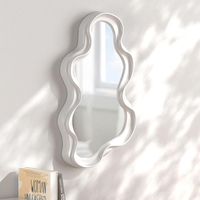 Oglinda de Perete, Flippy, Decorativa, pentru Baie, Dormitor, Sufragerie, Model Minimalist in Forma de Nor, 41x26 cm, Alb