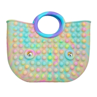 Jucarie Antistres, Flippy, Tip Pop It Now and Flip It, Geanta, din Silicon, 28 cm, Multicolor