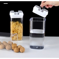 Set 7 Recipiente din Plastic, Flippy, pentru Alimente/Obiecte, Inchidere Ermetica, 2 x 0.5l, 2 x 0.8l, 2 x 1.2l, 1 x 1.9 l, Capac Alb, Transparent