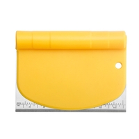 Taietor aluat 15 x 10.5 cm Flippy, 2 in 1, lama otel inoxidabil, maner din ABS, gradat, paleta plastic, galben